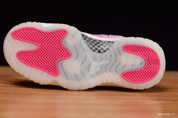 Rep 11 WMNS Jordan Pink Air Low AH7860-106 Snakeskin 0618